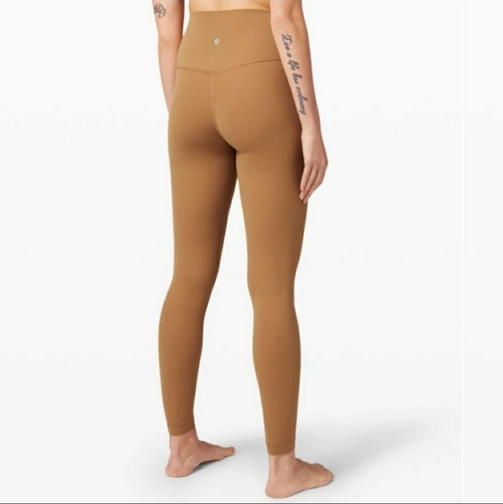 Lululemon Align HR 25in